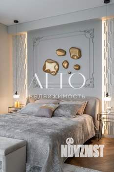Коттедж 220м², 2-этажный, участок 7 сот.  