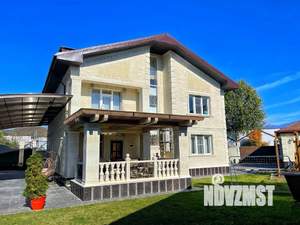 Дом 280м², 3-этажный, участок 10 сот.  