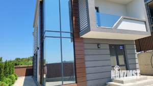 Дом 200м², 2-этажный, участок 6 сот.  