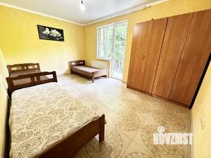 Дом 230м², 3-этажный, участок 7 сот.  