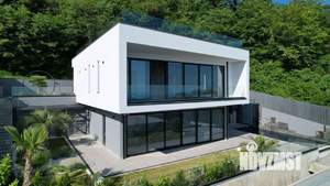 Дом 224м², 2-этажный, участок 5 сот.  