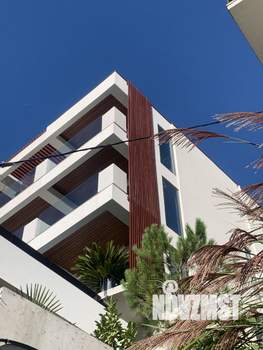 Коттедж 535м², 3-этажный, участок 5 сот.  