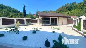 Дом 250м&sup2;, 2-этажный, участок 9 сот.  