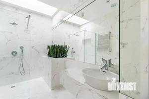 Дом 350м², 2-этажный, участок 11 сот.  