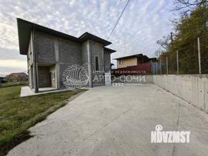 Дом 239м&sup2;, 2-этажный, участок 9 сот.  