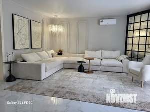 Дом 290м², 2-этажный, участок 6 сот.  