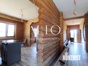 Дом 170м², 3-этажный, участок 10 сот.  