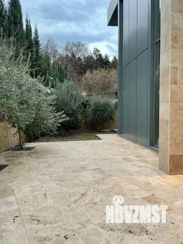 Дом 300м², 3-этажный, участок 10 сот.  