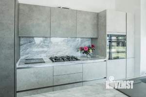 Коттедж 670м², 2-этажный, участок 24 сот.  