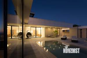 Дом 310м&sup2;, 2-этажный, участок 7 сот.  