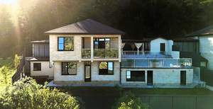 Дом 150м², 2-этажный, участок 5 сот.  