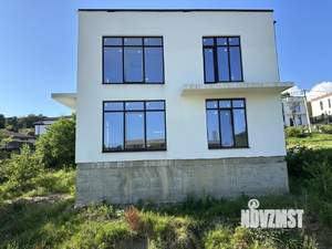 Коттедж 186м², 2-этажный, участок 6 сот.  