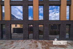 Дом 299м&sup2;, 3-этажный, участок 6 сот.  