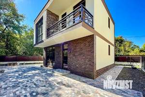 Коттедж 139м&sup2;, 2-этажный, участок 3 сот.  