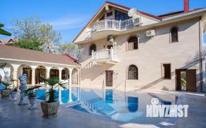 Дом 300м&sup2;, 2-этажный, участок 6 сот.  