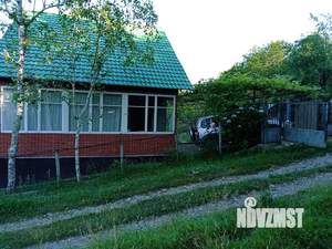 Дом 84м², 2-этажный, участок 6 сот.  