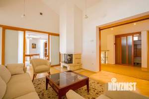 Дом 570м², 4-этажный, участок 7 сот.  
