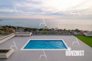 Дом 960м², 3-этажный, участок 12 сот.  