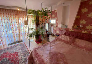 Дом 247м&sup2;, 3-этажный, участок 6 сот.  