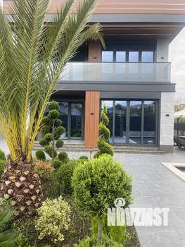 Дом 196м², 2-этажный, участок 6 сот.  