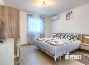 Дом 150м², 2-этажный, участок 8 сот.  