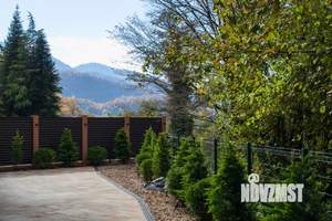 Дом 299м&sup2;, 3-этажный, участок 6 сот.  