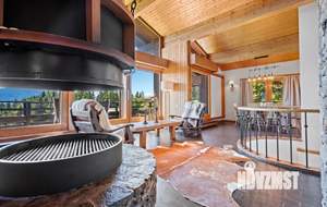 Дом 180м², 2-этажный, участок 7 сот.  