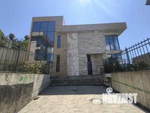 Дом 250м², 2-этажный, участок 5 сот.  