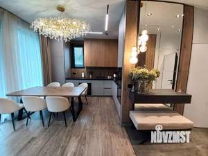 Дом 141м², 3-этажный, участок 3 сот.  