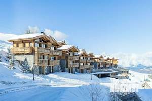 Дом 370м², 3-этажный, участок 10 сот.  