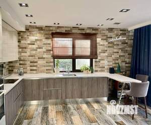 Дом 350м², 2-этажный, участок 10 сот.  