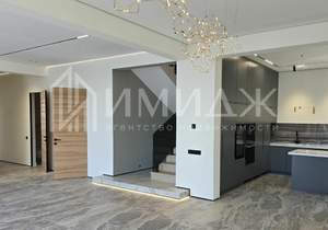 Дом 280м², 2-этажный, участок 7 сот.  
