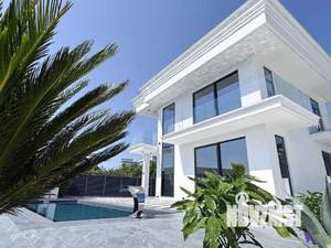 Дом 280м², 2-этажный, участок 5 сот.  