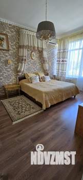 Дом 250м², 2-этажный, участок 7 сот.  