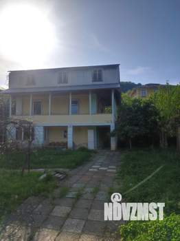 Дом 190м², 3-этажный, участок 9 сот.  