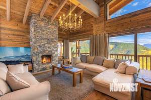 Дом 170м², 3-этажный, участок 15 сот.  