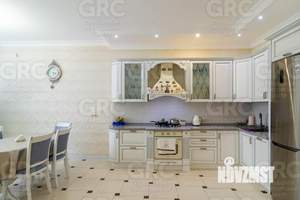 Дом 220м², 2-этажный, участок 15 сот.  