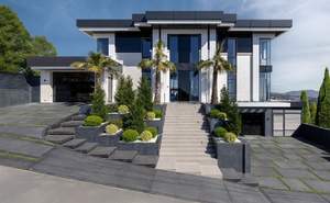 Дом 630м², 2-этажный, участок 8 сот.  