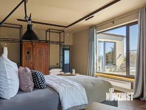 Дом 214м², 2-этажный, участок 8 сот.  