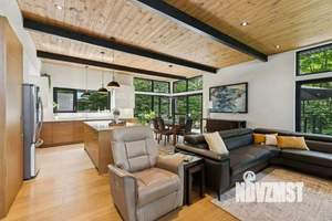 Дом 300м², 2-этажный, участок 7 сот.  