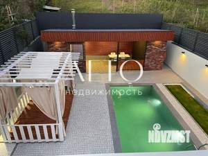 Коттедж 250м², 2-этажный, участок 5 сот.  