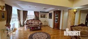 Коттедж 640м², 2-этажный, участок 9 сот.  