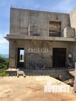 Дом 382м², 3-этажный, участок 10 сот.  