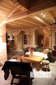 Коттедж 190м&sup2;, 2-этажный, участок 9 сот.  