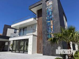 Дом 350м², 3-этажный, участок 8 сот.  