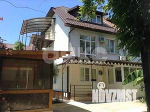 Дом 323м², 3-этажный, участок 3 сот.  