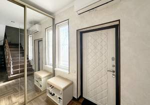 Дом 140м², 2-этажный, участок 5 сот.  