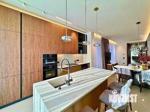 Коттедж 255м², 2-этажный, участок 5 сот.  