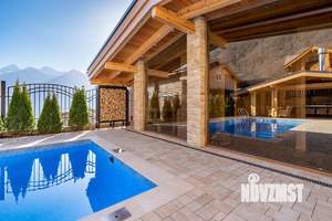 Дом 300м², 3-этажный, участок 7 сот.  