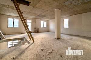 Дом 300м², 2-этажный, участок 11 сот.  